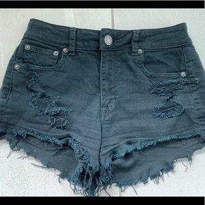 American Eagle High-Rise Festival shorts